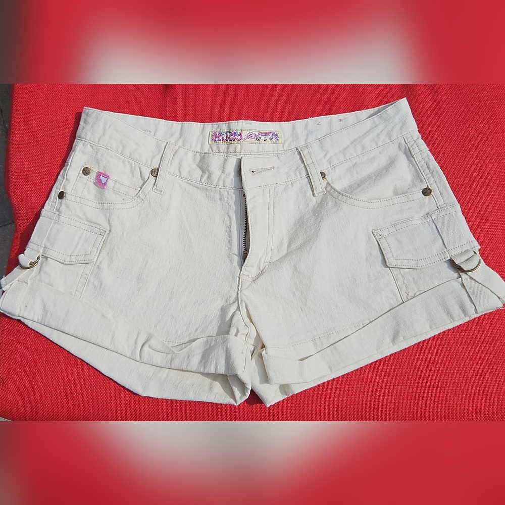KHAKI CARGO SHORT
